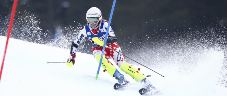 Sjezdařka Křížová boduje ve Světovém poháru v alpské kombinaci v Bansku