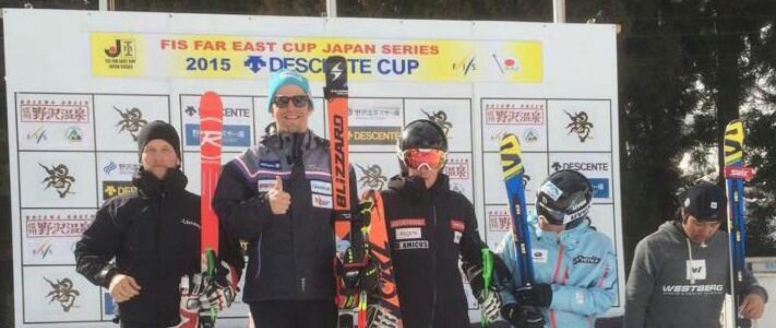 Sjezdaři v Japonsku: Krýzl vyhrál obří slalomy Far East Cupu, Pauláthová na bednách zlepšila obřákové FIS body