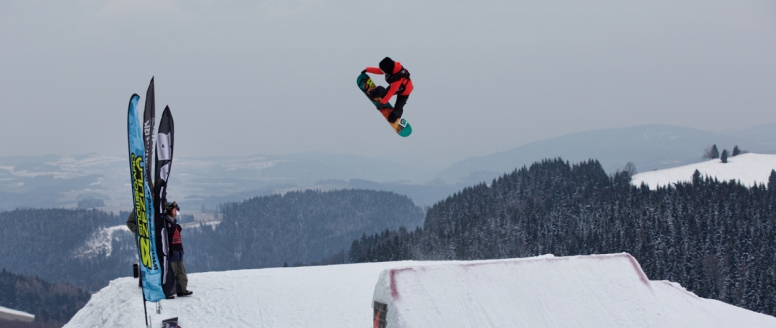 Králem Moravy se stal Dušan Kříž, který vyhrál další zastávku Snowboard Zezula Tour 2016 na Paprsku