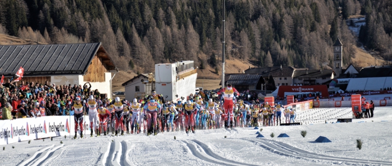 Český tým odjíždí z Tour de Ski