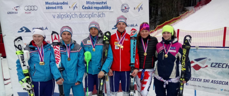 Tituly juniorských mistrů ČR dobyli ve slalomu i obřím slalomu Čamková a Klinský