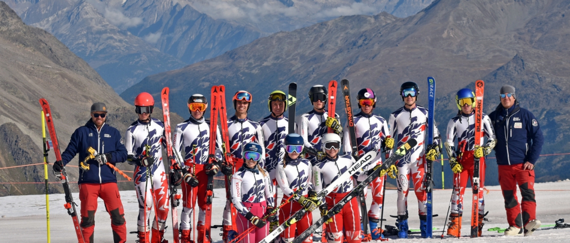 Příprava alpských lyžařů pokračovala v září ve švýcarském Saas-Fee