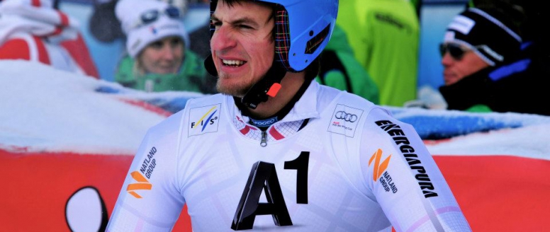 Krýzl testoval v závodě dvoje lyže a vybojoval v obřím slalomu EP 13. místo