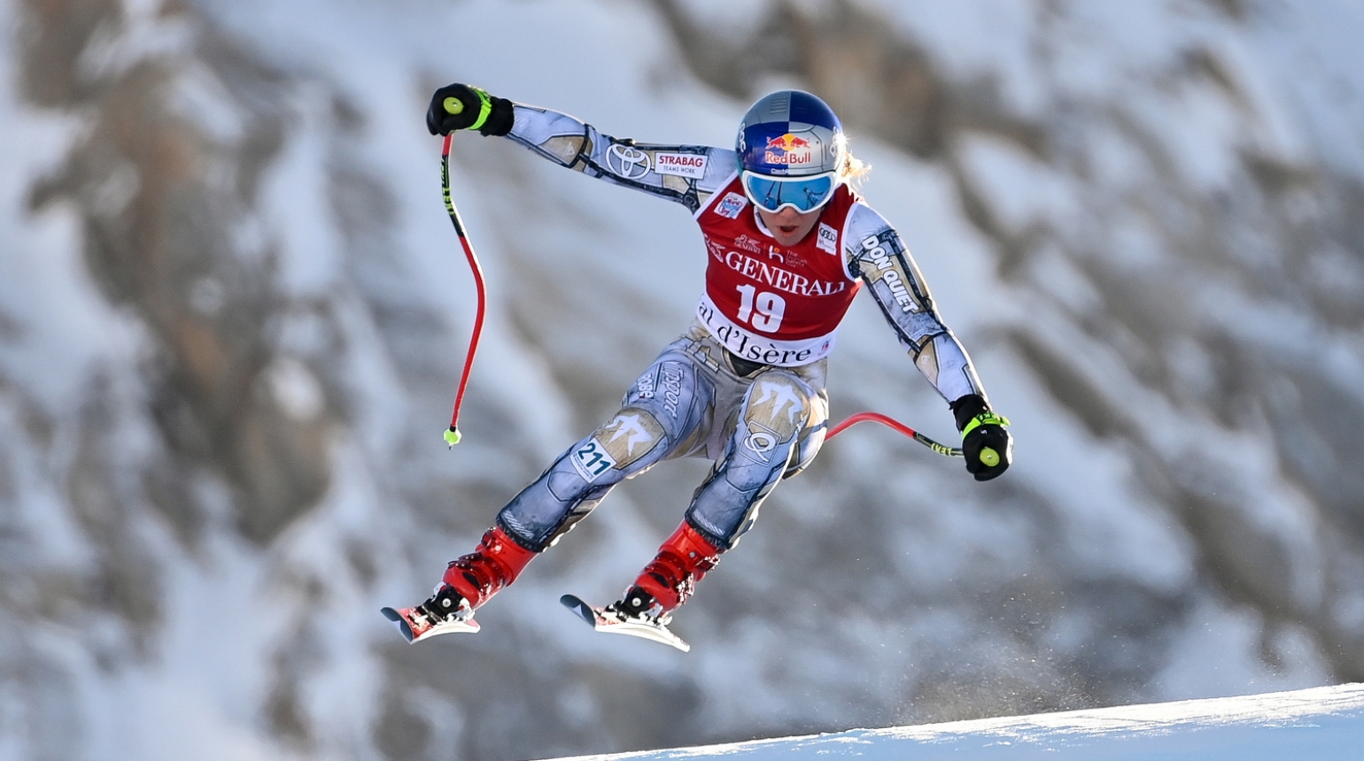Ester Ledecká v úvodním sjezdu sezóny na výborném 6. místě