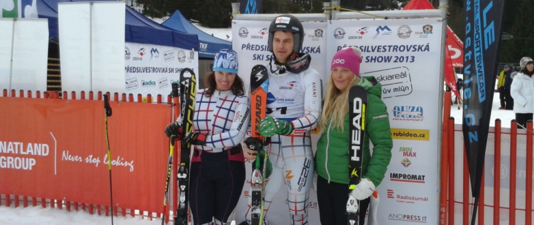 Závodníci i fanoušci si báječně užili Předsilvestrovskou Ski Show ve Špindlerově Mlýně