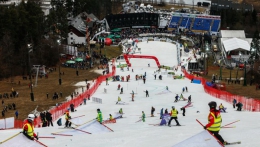 Maribor: Technici balí trať zrušeného slalomu