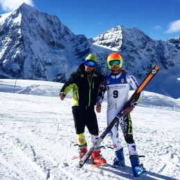  Jan Skořepa s parťákem z Neon Team Ski Racing Adamem Kotzmannem (vlevo)