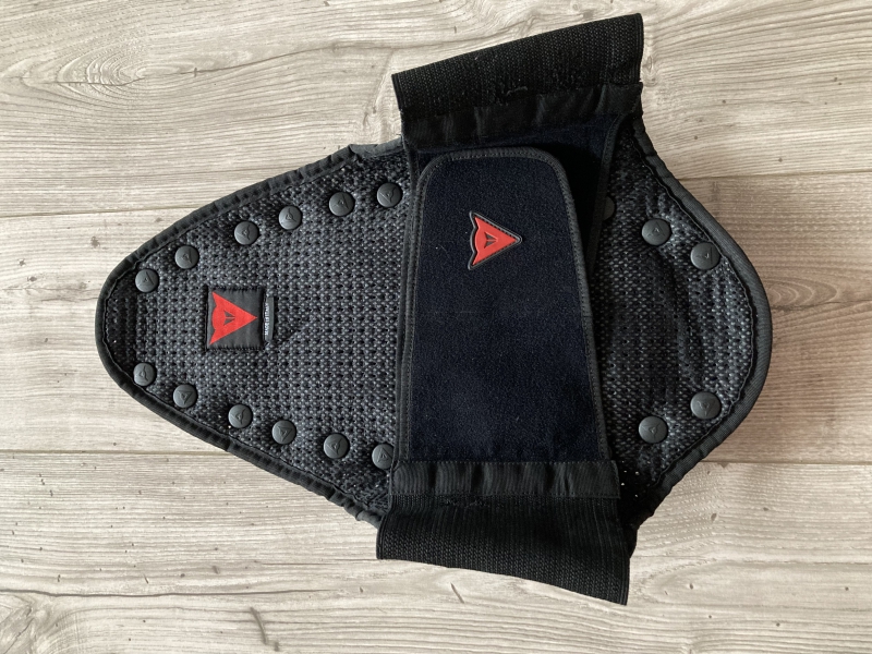 Chránič páteře Dainese