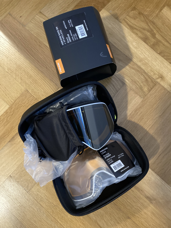 Nové dětské lyžařské brýle Horizon Race DH + Sparelens