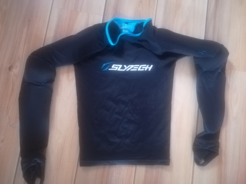 Žákovské bolerko S