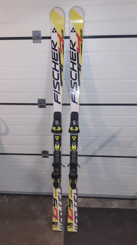 obřačky FISCHER WORLD CUP 175 cm