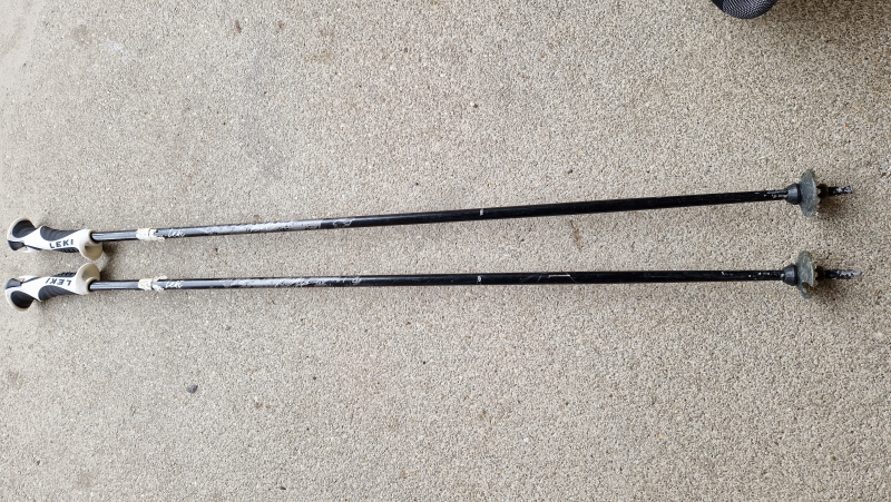 hole LEKI rovné délka 105cm