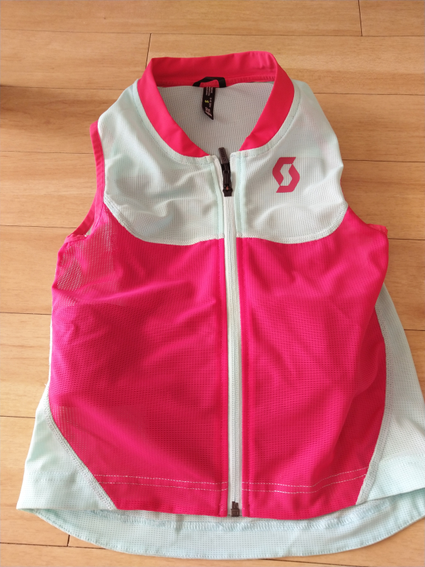 Chránič páteře SCOTT