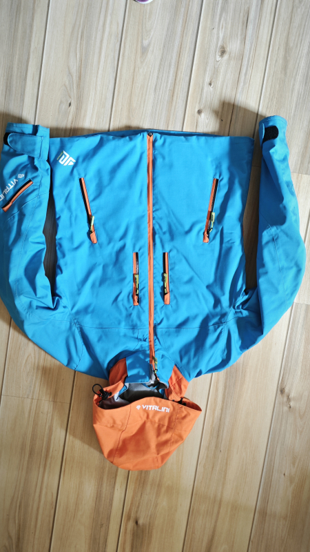 Prodám lyžařskou bundu Vitalini
