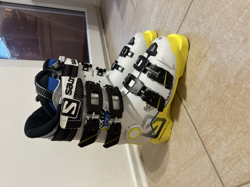 SALOMON XMAX 100, dětské lyžáky