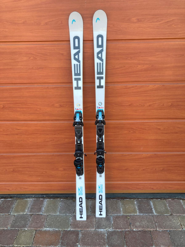 Závodní junior obřákové lyže HEAD e.GS 2025 (164 cm)