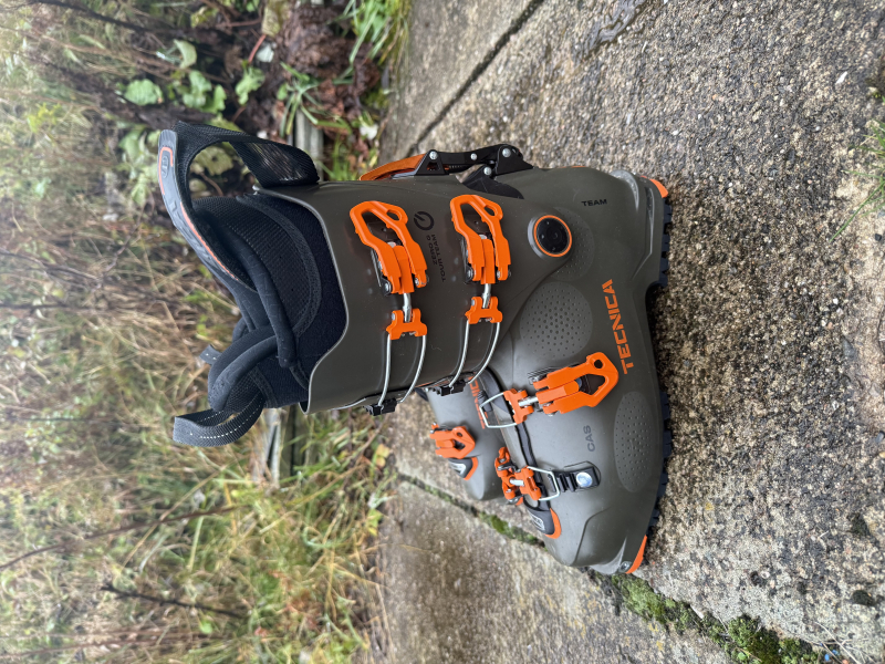 Zánovní skialpové boty tecnica zero g tour team 27/27,5