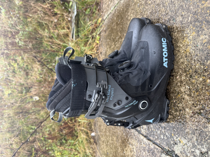 Nové nepoužité skialpové boty Atomic Backland expert velikost 41