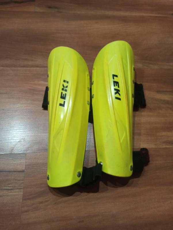 Prodám chrániče předloktí Leki