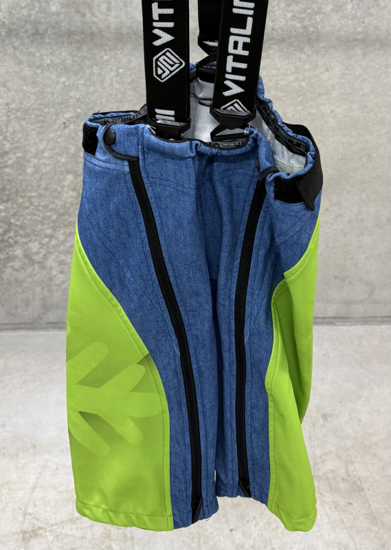 Závodní kraťasy vel XS