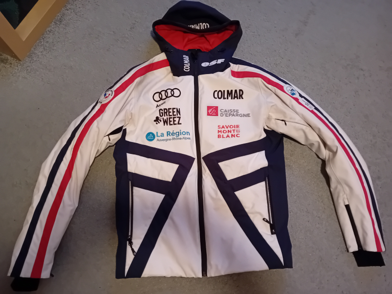 Prodám bundu i windstopperku