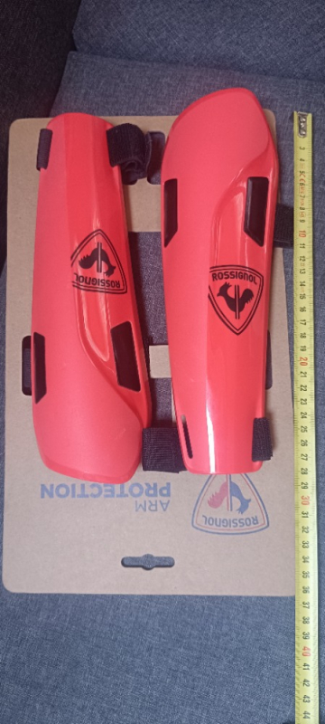 Rossi - GS chrániče předloktí - nové 28 cm