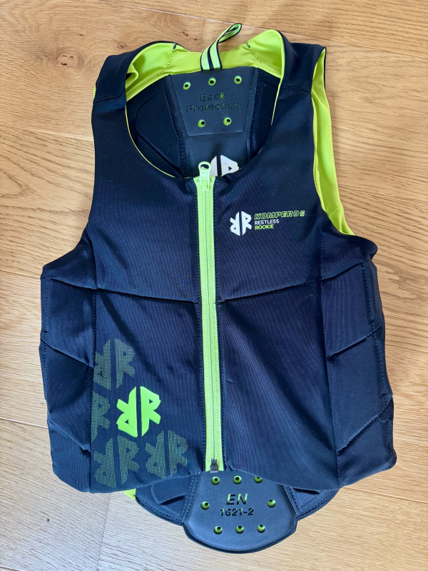 Chránič páteře KOMPERDELL Junior black/green (140)