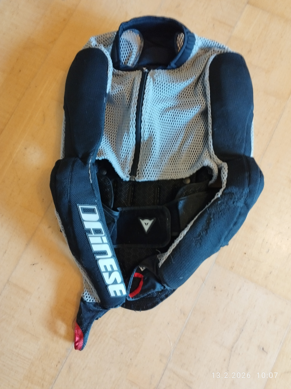 Bolerko Dainese vel S-M