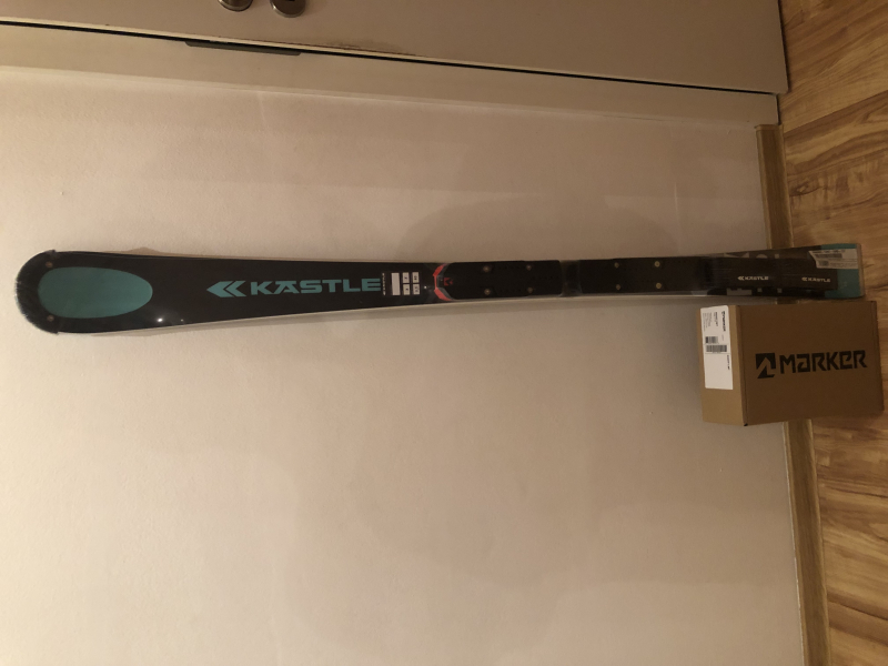 Prodám nové lyže Kastle SL 137 a vázání