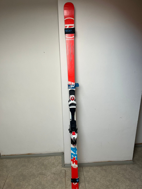 SG lyže Rossignol r.34m