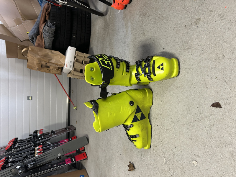 Fischer lyžáky - 24,5 (287 mm)