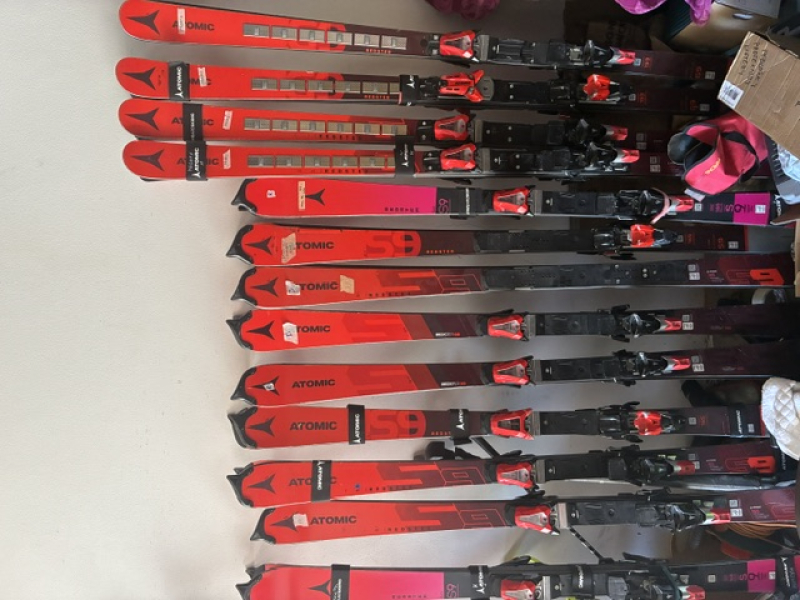 Prodám Atomic G9 a S9
