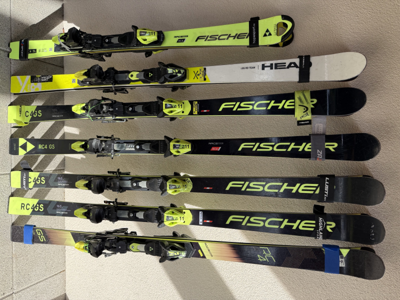 Prodám lyže Fischer SL 135, GS 159, 163, 165