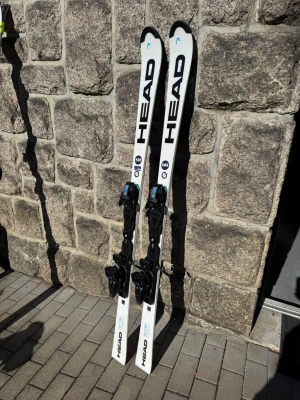 eSL 150 cm, R 12,1m