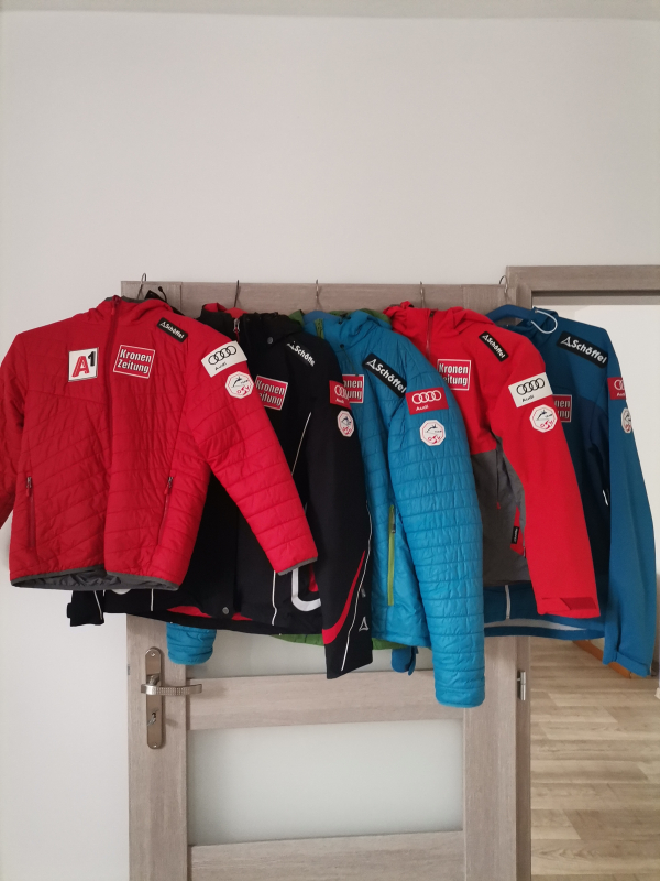 Rakouské repre bundy Schoffel