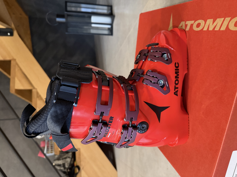 nové boty ATOMIC REDSTER TI 130, vel. 23-23,5