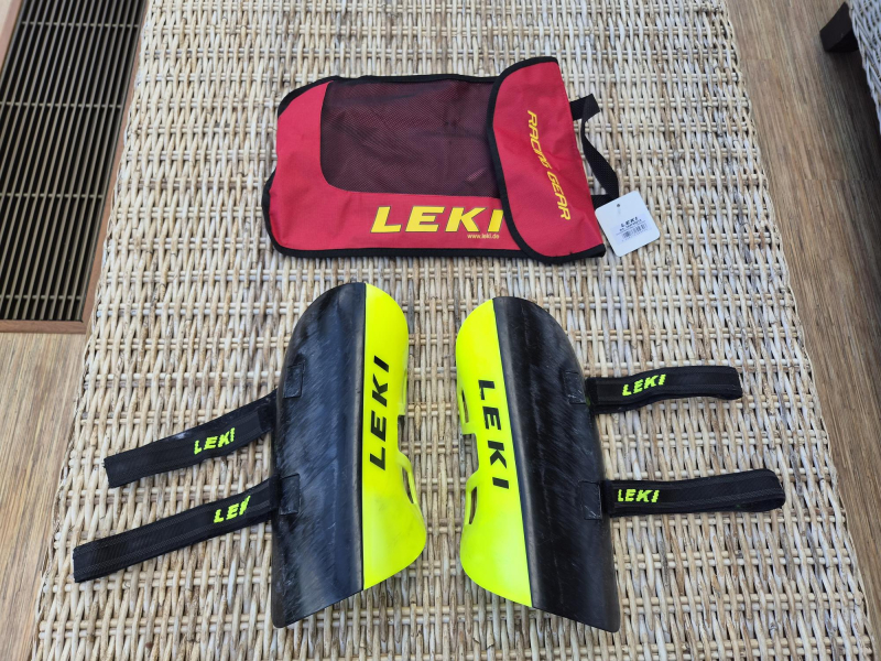 Žákovské lyžařské slalomové chrániče Leki vel 33cm