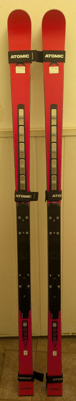 Nepoužité lyže Atomic 193 cm GS z výroby v Altenmarktu 2026