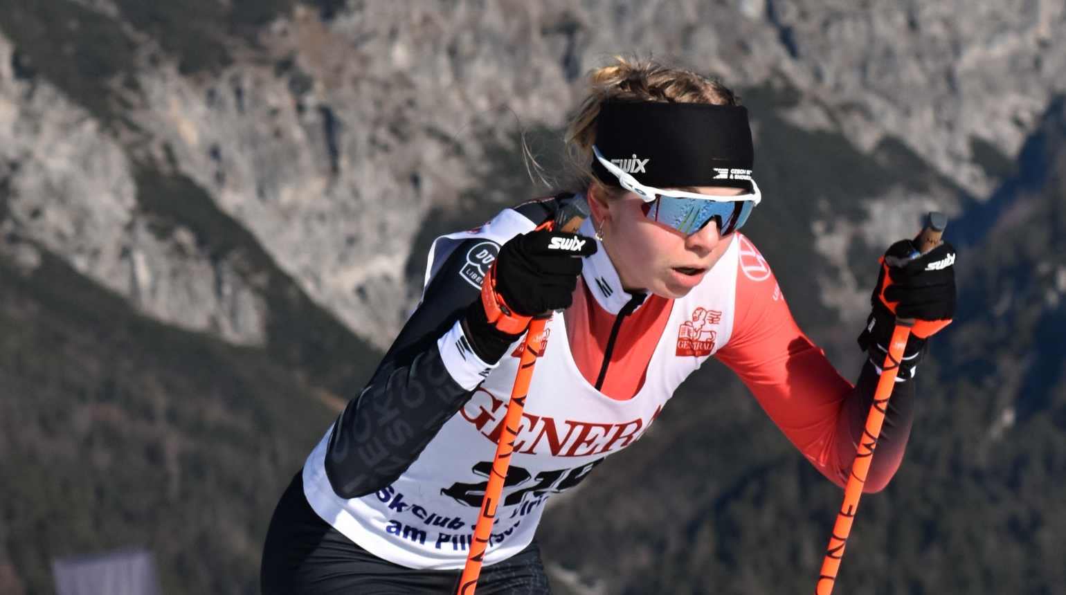 FESA Cup: Ophoff s Jaklovou vybojovali stupně vítězů, Dufek i Šírová jeli finále sprintu