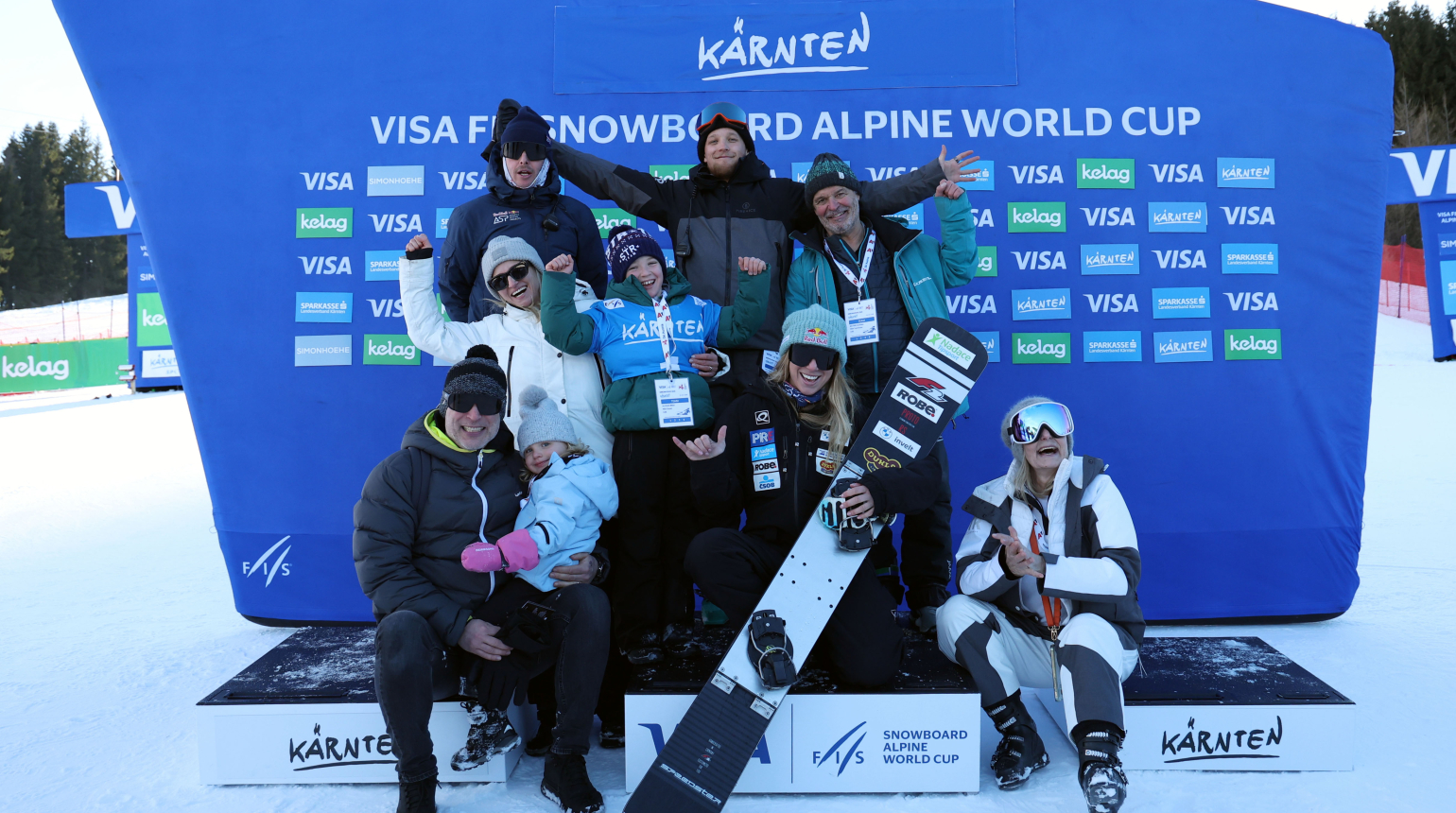 Fantazie v Simonhöhe! Ledecká s Maděrovou vezou medaile ze stejného závodu