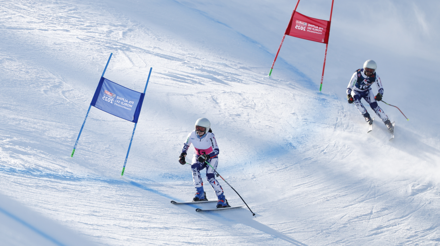 Na Světovém poháru PARA ALPINE v Saalbachu bojovali o top umístění Tadeáš Kříž s trasérkou Ivou Křížovou
