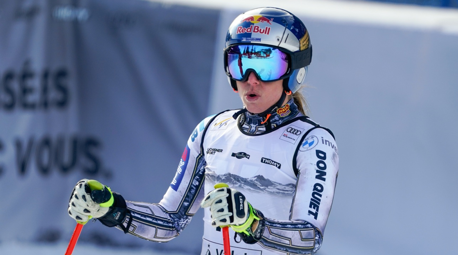 Z prkna zpátky na lyže. Ledecká v Crans Montaně vybojovala umístění v elitní desítce