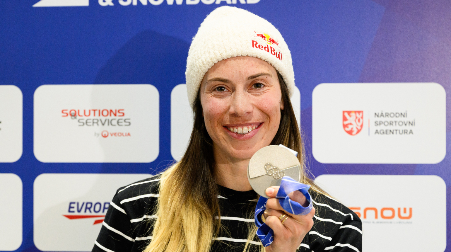 Olympijské stříbro jsem tentokrát vstřebala rychleji. Svěťák ve Špindlu v dobrém závidím, hlásí Adamczyková