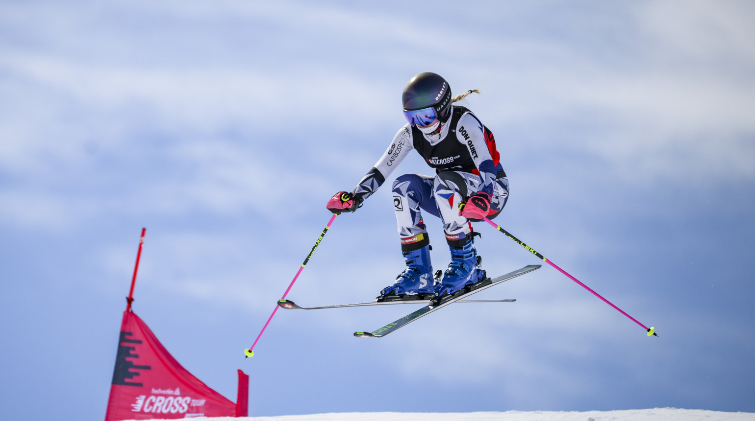 MSJ Svatý Mořic: Tři Češi prošli skicrossovou kvalifikací, Apolínová nakonec bere 10. místo