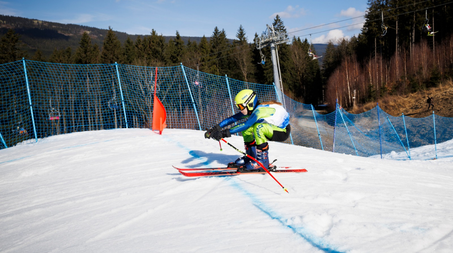 V Dolní Moravě proběhlo MČR a FIS závody ve Skicrosu, zlaté medaile pobrali Paulus a Krausová