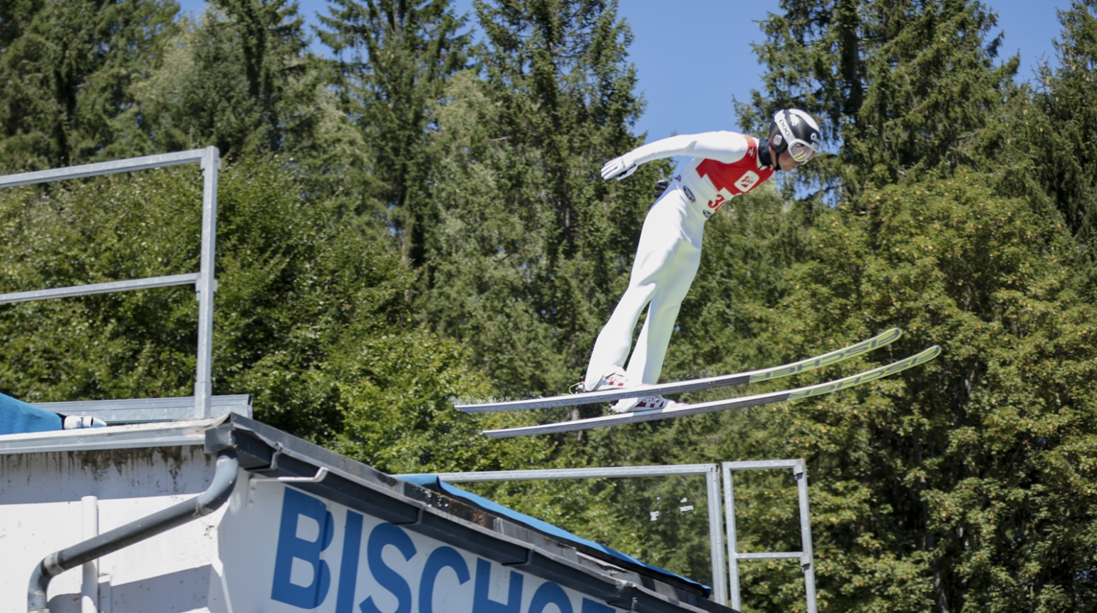 Konvalinka otevřel letní Grand Prix třináctým místem, na bodech i Doležal