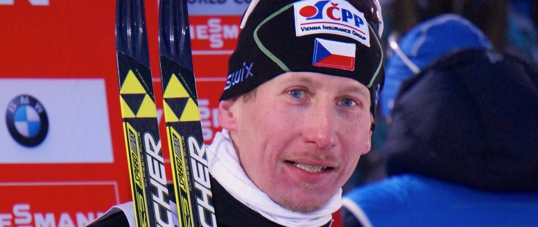 Čeští běžci byli ve skiatlonu na finále Světového poháru ve Falunu úspěšní. Bauer i Vrabcová-Nývltová se vešli do desítky