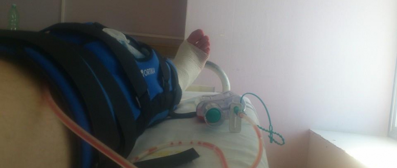 Další lyžařské koleno odoperováno, na řadu přišel Ondra Berndt