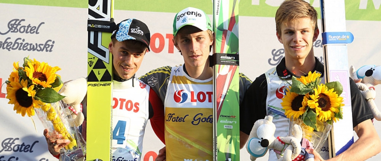 Skokan Prevc vítězí v novém systému, Hájek šestnáctý