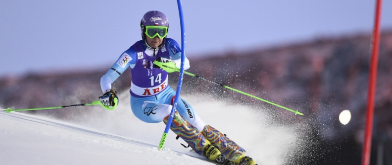 Strachová vybojovala výborné 10. místo ve slalomu SP v Are